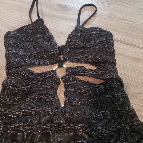 Suboo Nadine One Piece in Black and Gold - Picture 12 of 16